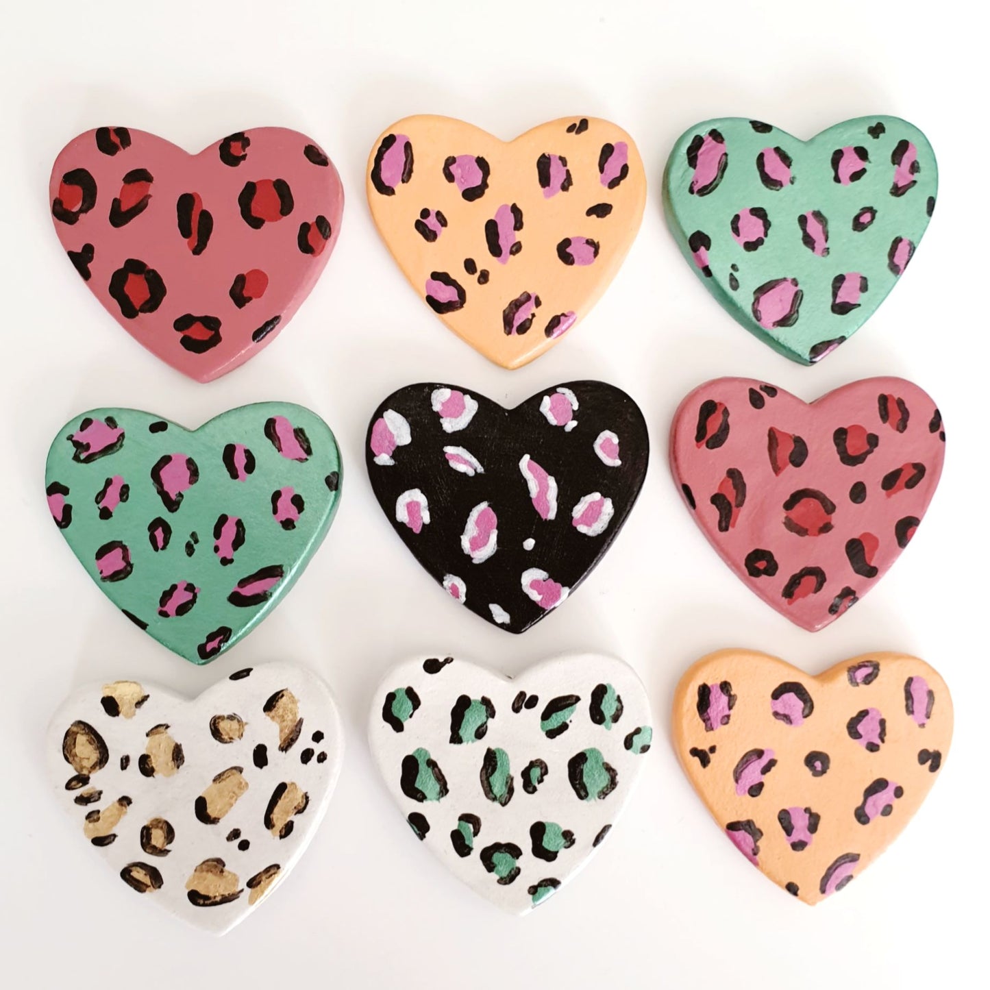 Leopard print heart magnets